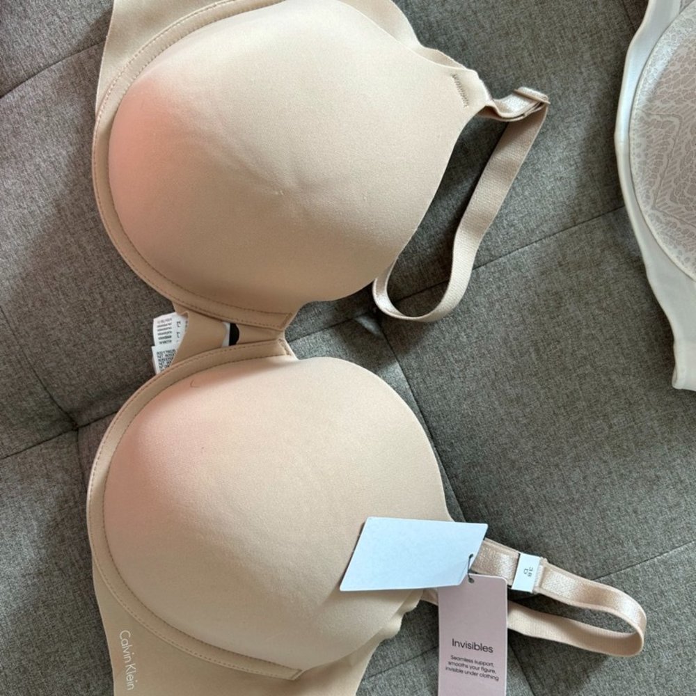 calvin klein bra 38D